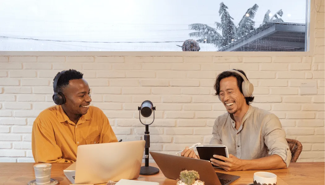 5 podcasturi educative în engleză