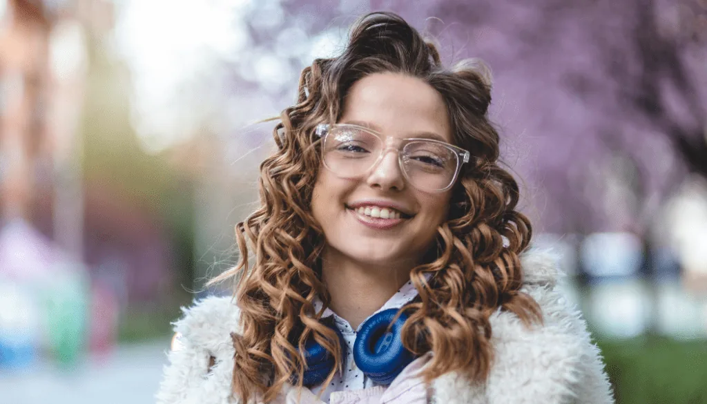 5 podcasturi pentru adolescenți