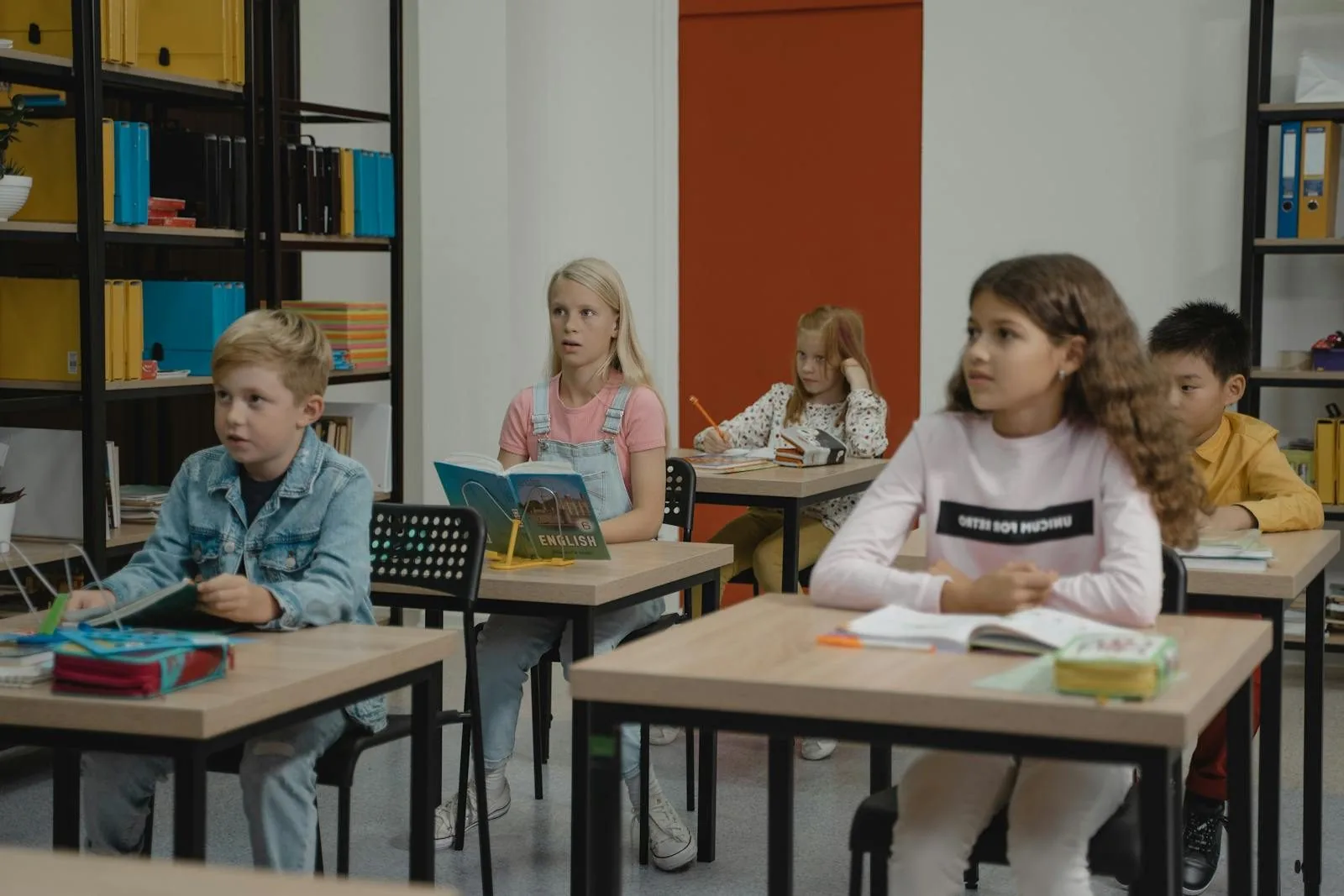 De la ce vârstă ar trebui să înceapă copilul să înveţe o limbă străină?
